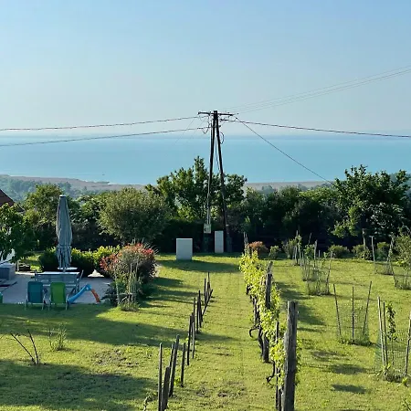 Apartment Panoramic Tranquility On Hill Of Vineyard *